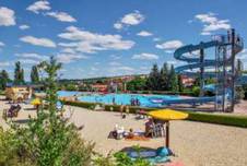 24.09.06_terrassenschwimmbad.jpg