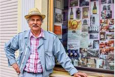 23.08.03_schaufenster_laucha.jpg