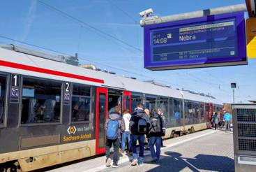 Kurzes Ruckeln zum Auftakt