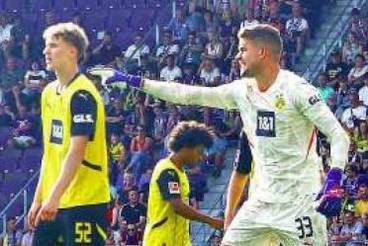 Nun als Profi gegen Gladbach