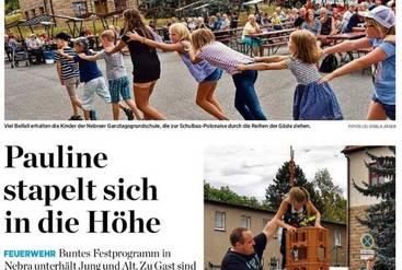 Pauline stapelt sich in die Höhe